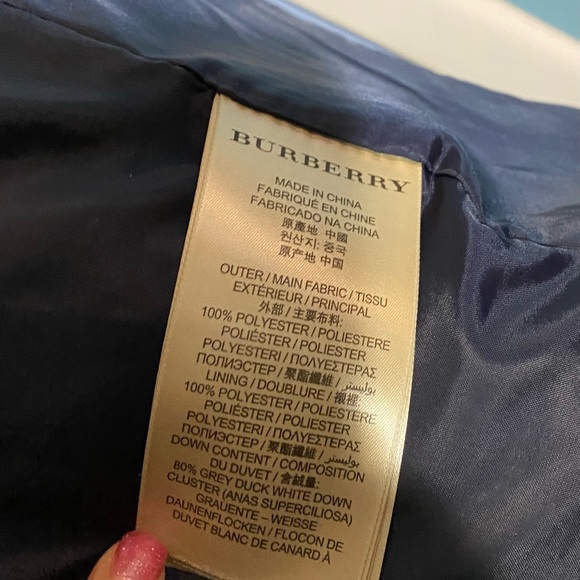 Authentic Burberry Down Coat Size M - Picture 10 of 15